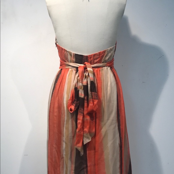 Halter dress - Picture 5 of 5